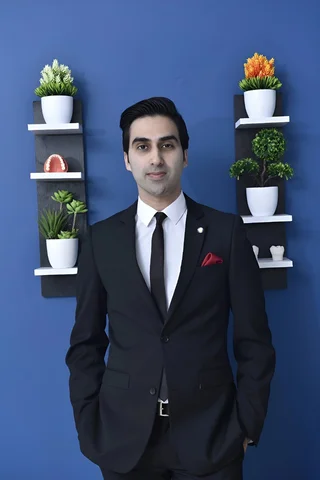 Dr. Malik Arshman Khan